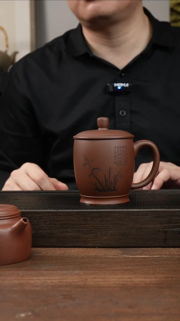 茶杯紫砂紫泥兰花刻绘  新款盖杯 ！