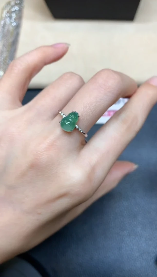【闪购商品】翡翠戒指18K金镶嵌【无鉴赏期