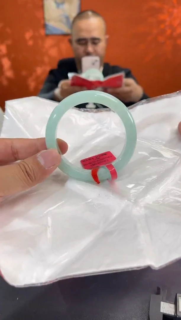 未镶嵌手镯翡翠2  55