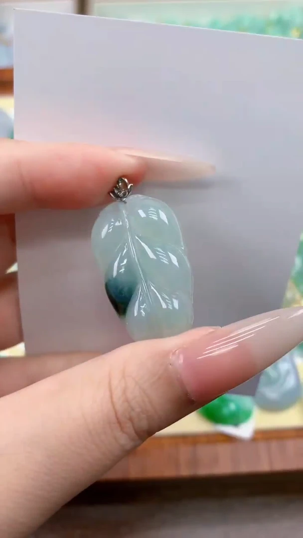 颈饰银S925镶嵌翡翠天然A货翡翠挂件