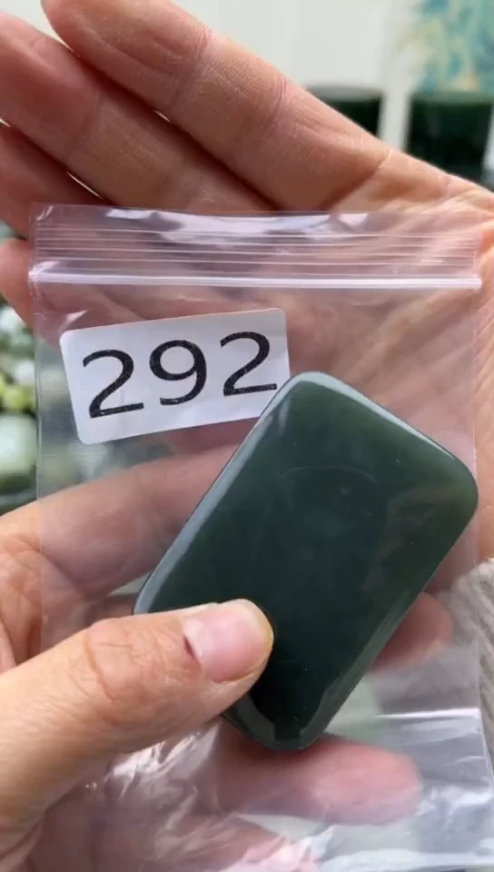 未镶嵌和田玉珠宝半成品牌子