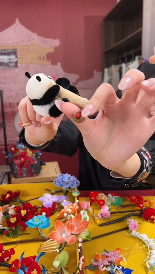 【闪购商品】刺绣非遗绒花（发饰）