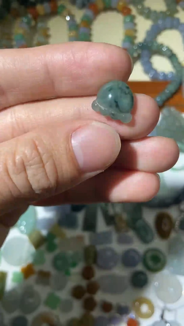 【闪购商品】翡翠颈饰未镶嵌【闪购商品】 天然翡翠