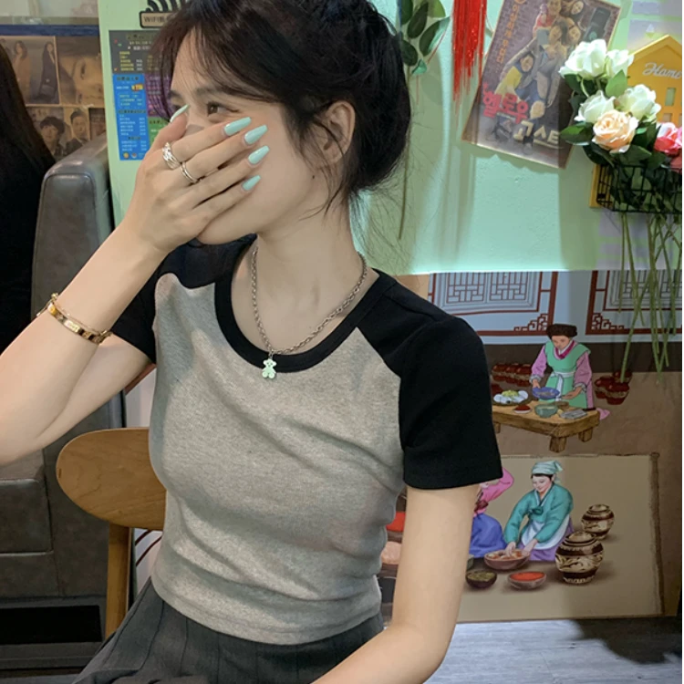 【歌幂】正肩短款t恤女短袖圆领上衣夏季新款修身体恤WPL8950