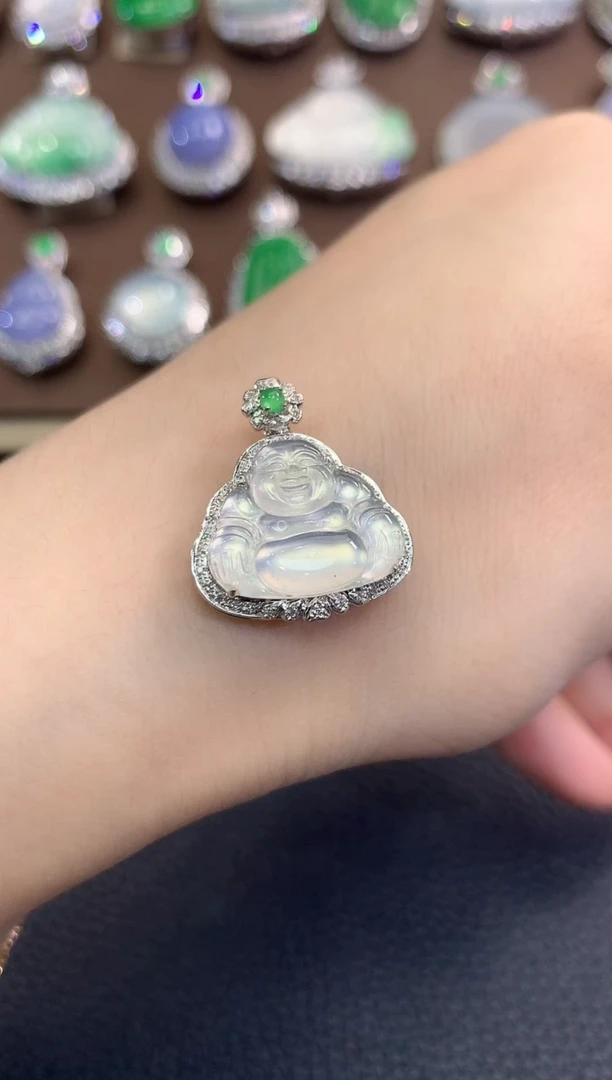 翡翠18K金镶嵌吊坠(不含链)春日珠宝 C3