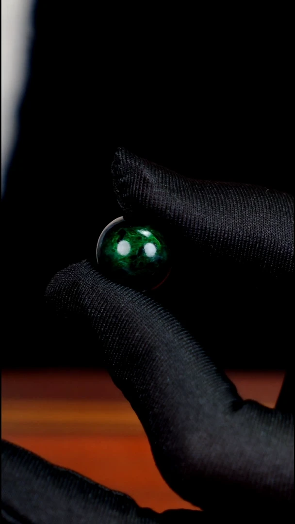 疯子大漆绿宝砂15mm