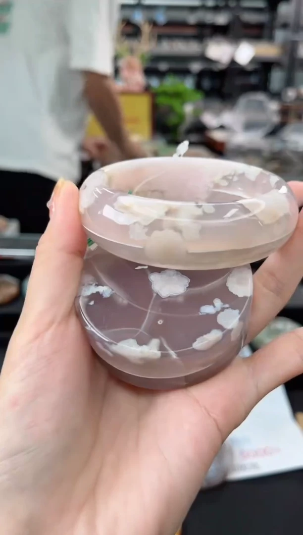 【闪购商品】石英质玉手镯未镶嵌61圈口（不退不换）1660336