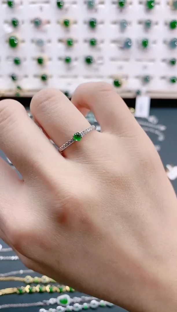 【闪购商品】翡翠戒指银S925镶嵌天然翡翠