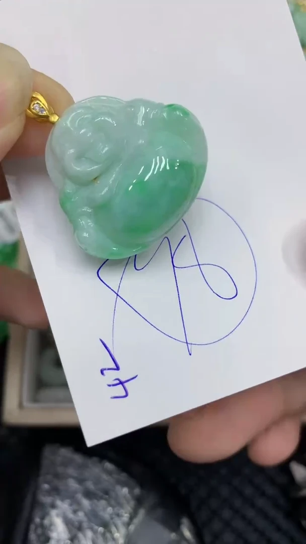 颈饰未镶嵌翡翠缅甸A货翡翠