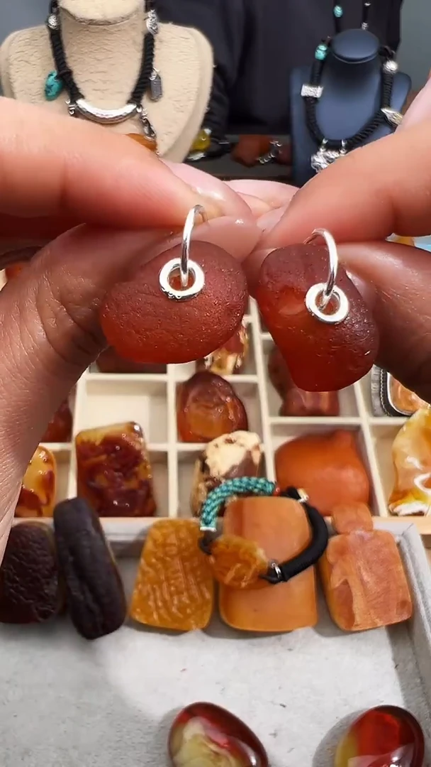 【闪购商品】蜜蜡裸石未镶嵌似玉