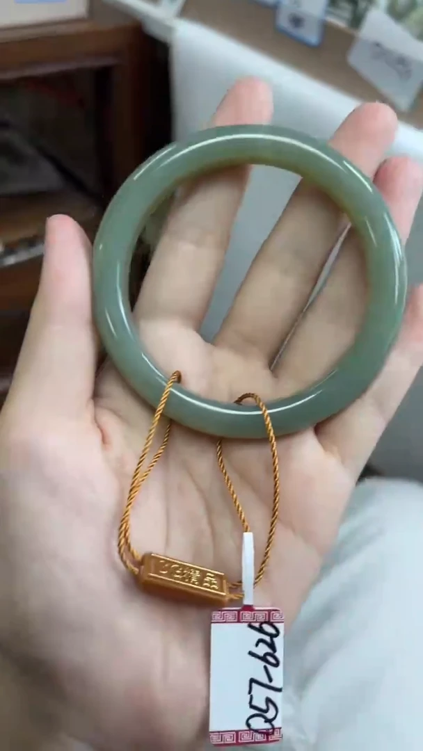 未镶嵌手镯和田玉57