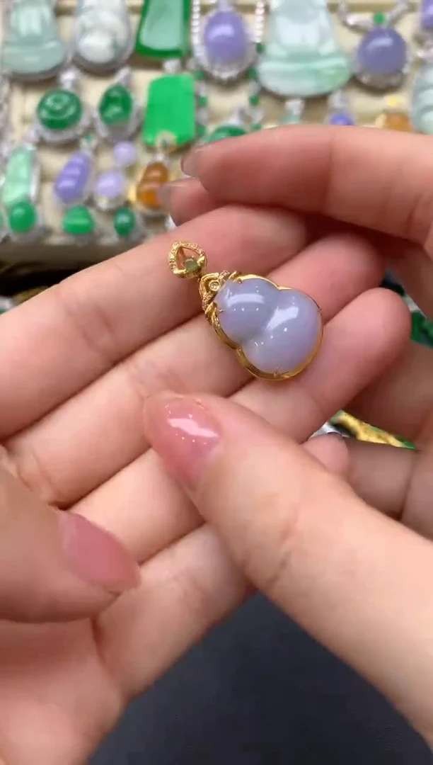 【闪购商品】翡翠颈饰18K金镶嵌306中国好珍宝