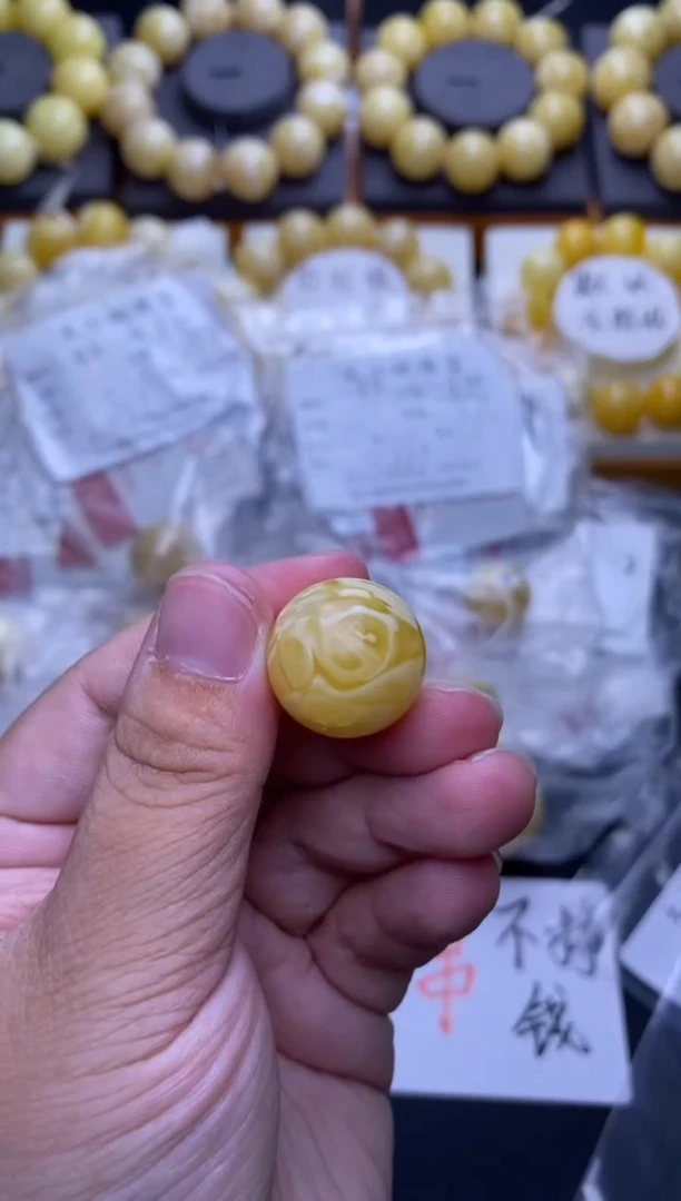 裸石琥珀未镶嵌 大小姐珠宝严选104