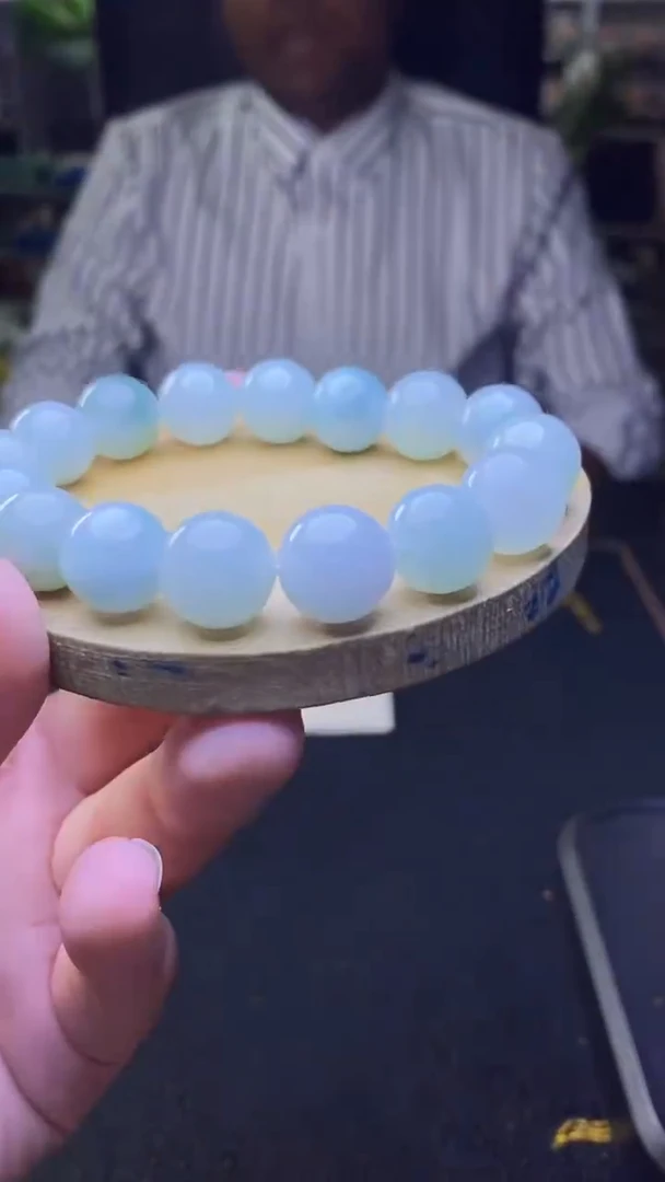 定制翡翠未镶嵌天然缅甸A货翡翠，多样性发货，拍一发一