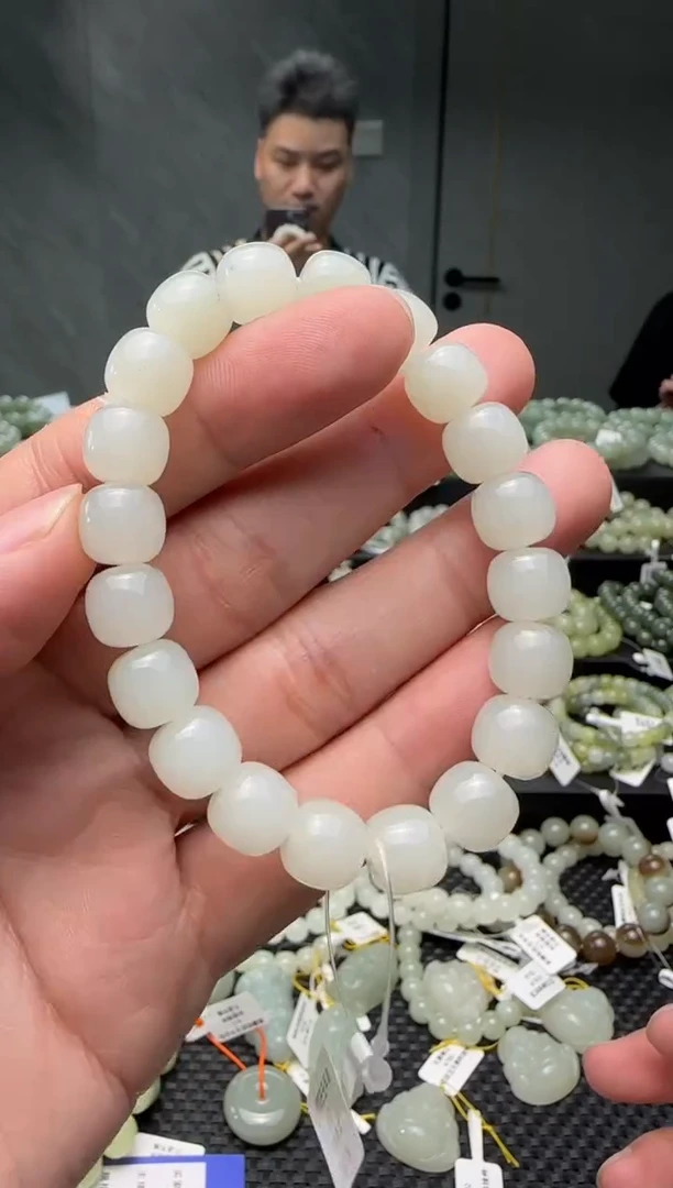未镶嵌手链和田玉（糖玉）z**i天泰料手串卡9x10