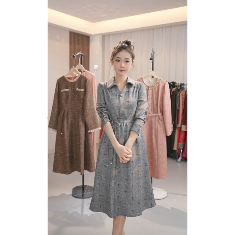 时尚连衣裙2024新款女春秋十三行爆款妈妈长袖阔太太高贵洋气3105