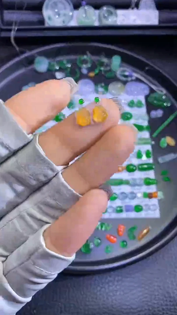 未镶嵌挂件翡翠貔貅