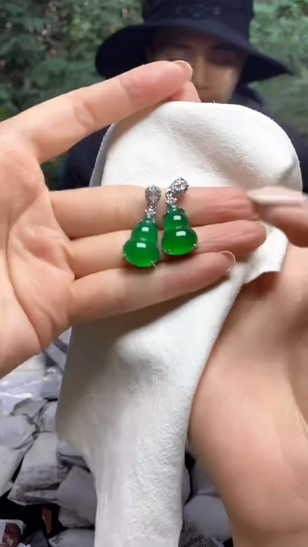 满色吊坠 所见即所得！