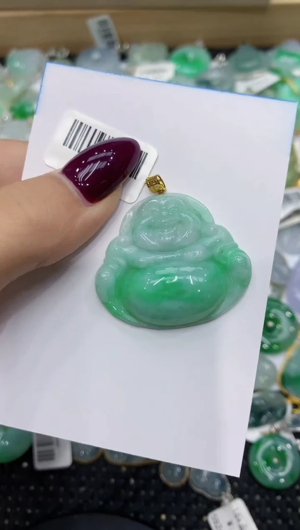 翡翠18K金镶嵌颈饰111111111111