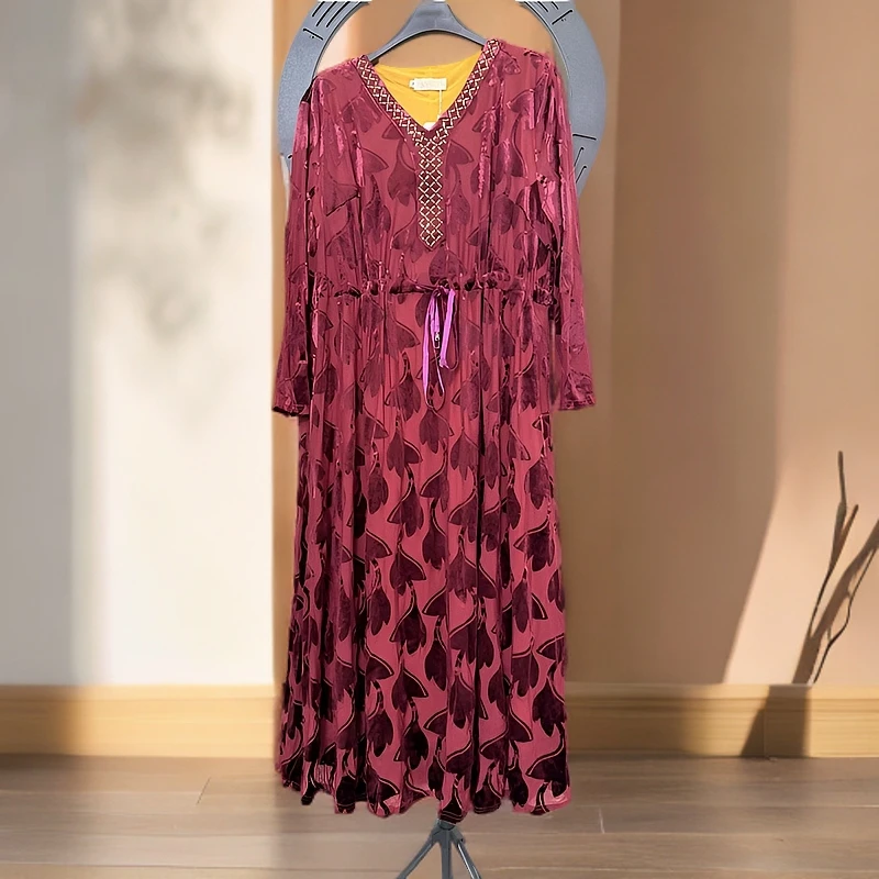 【美尔新疆包邮】大版时尚美丽丝绒连衣裙