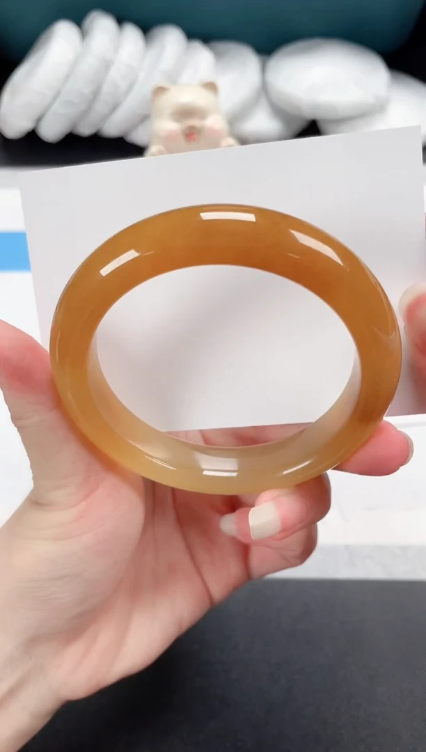 石英质玉手镯未镶嵌260-60