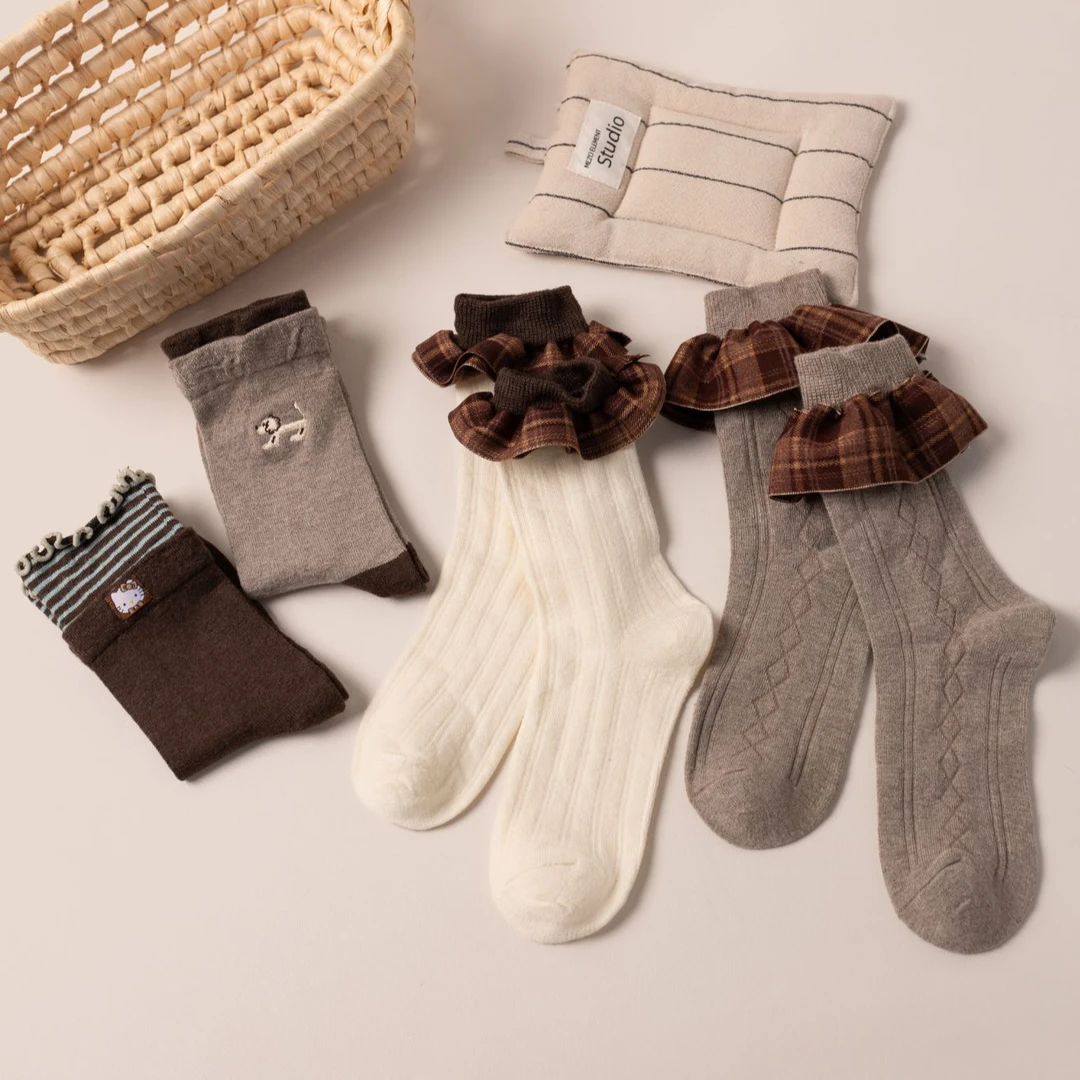 袜子女秋冬新款羊绒袜森系学院风女生羊毛堆堆袜加厚保暖花边袜