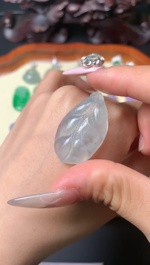 定制翡翠未镶嵌裸石（定制镶嵌）