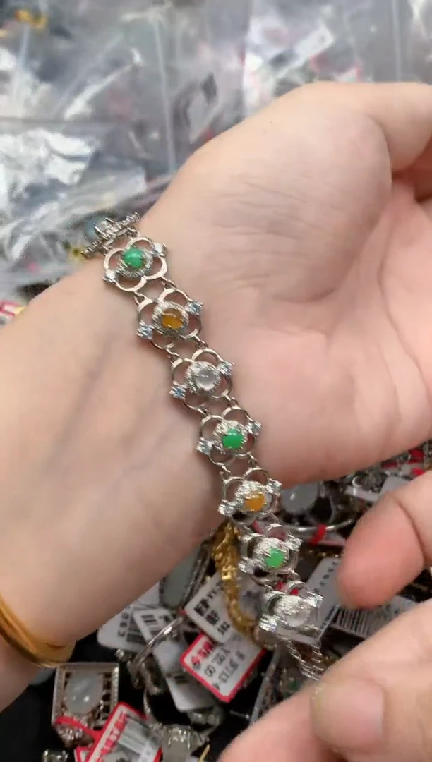 翡翠戒指银S925镶嵌缅甸天然翡翠