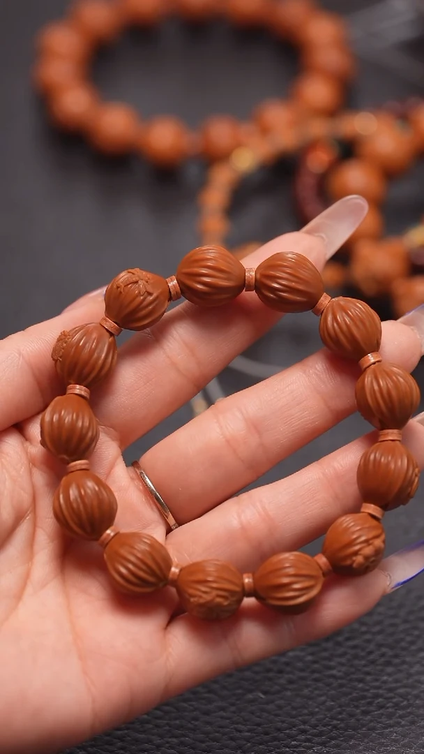 手串橄榄核1.4/开心果