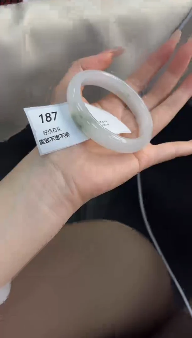 未镶嵌手镯石英质玉全品187