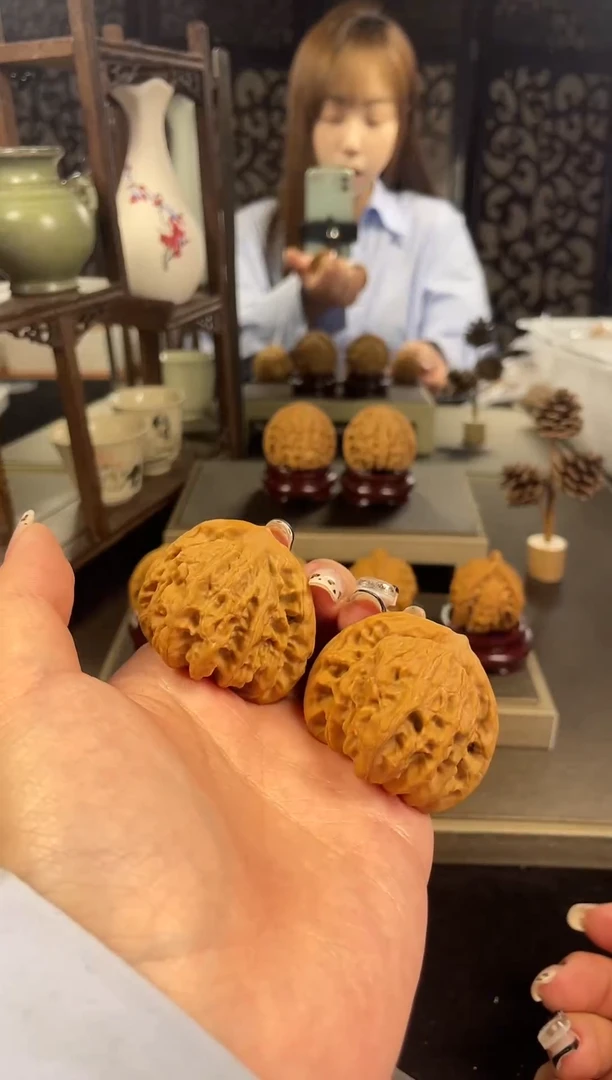 【闪购商品】文玩核桃把件盘龙虎头43尺-39