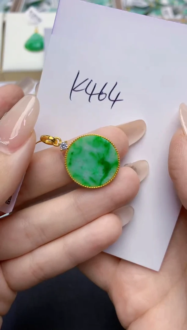 翡翠未镶嵌颈饰天然缅甸翡翠A货