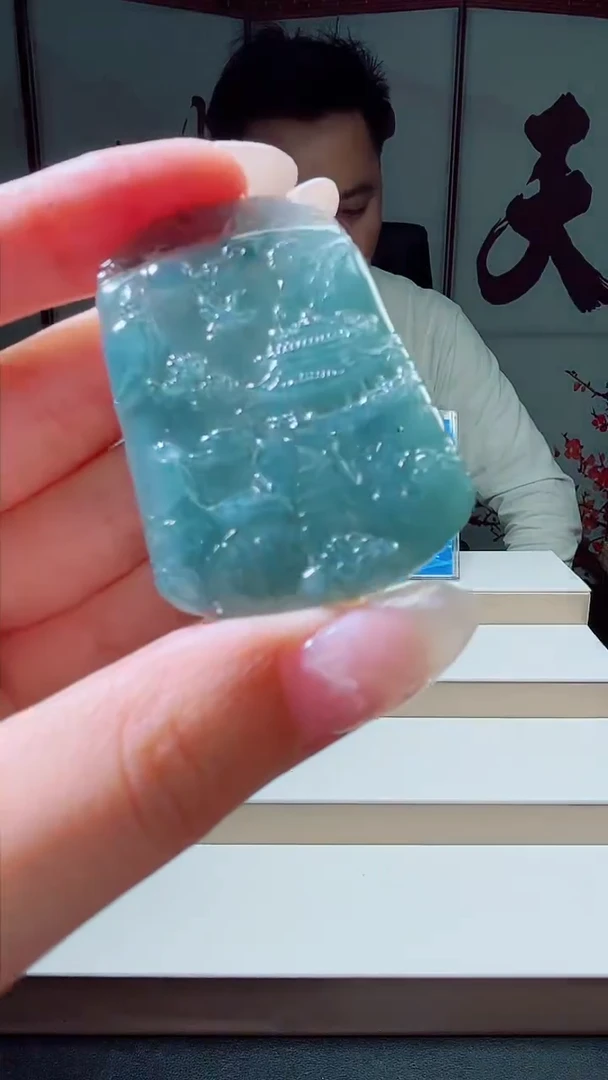 翡翠未镶嵌颈饰多样性发货只发一件