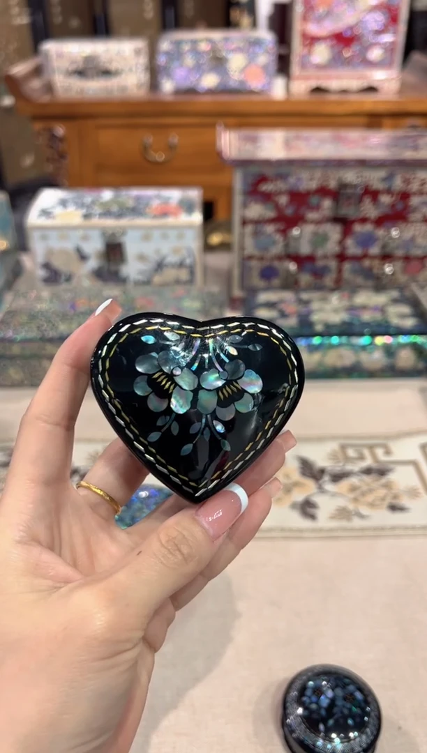 【闪购商品】微瑕老货弘贝雅螺钿漆器文化馆