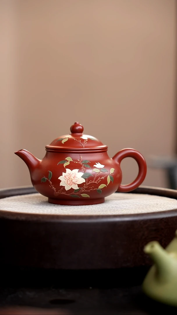 茶壶紫砂朱泥潘壶泥绘玉兰