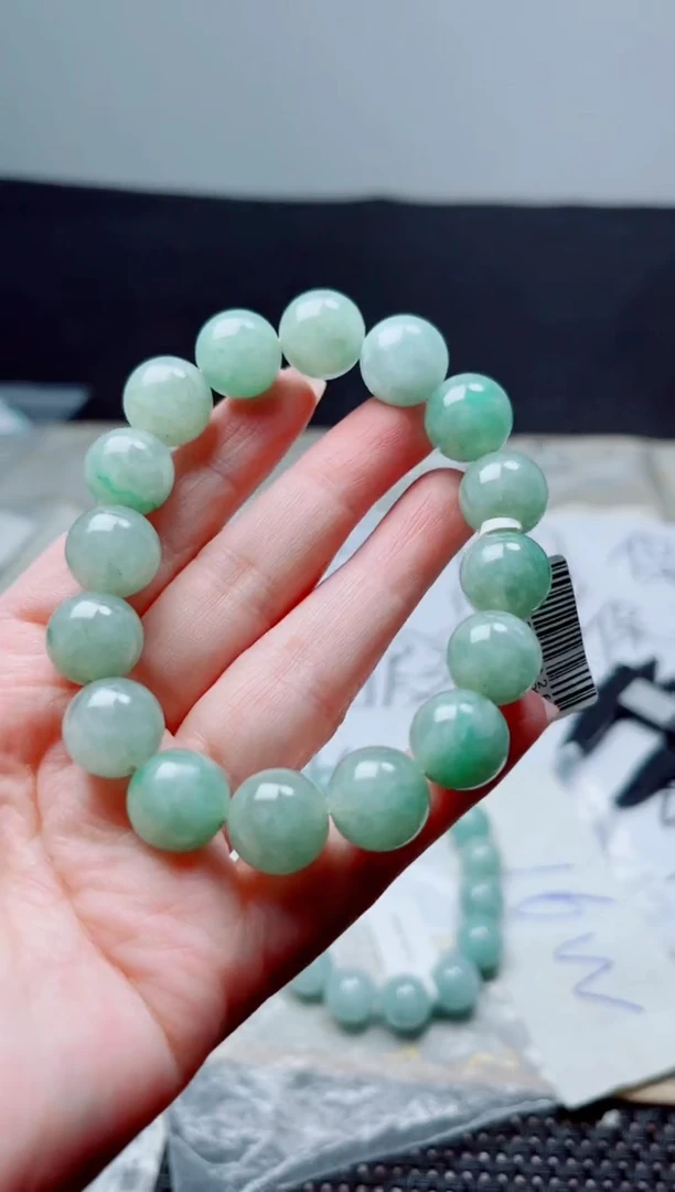 未镶嵌定制翡翠翡翠