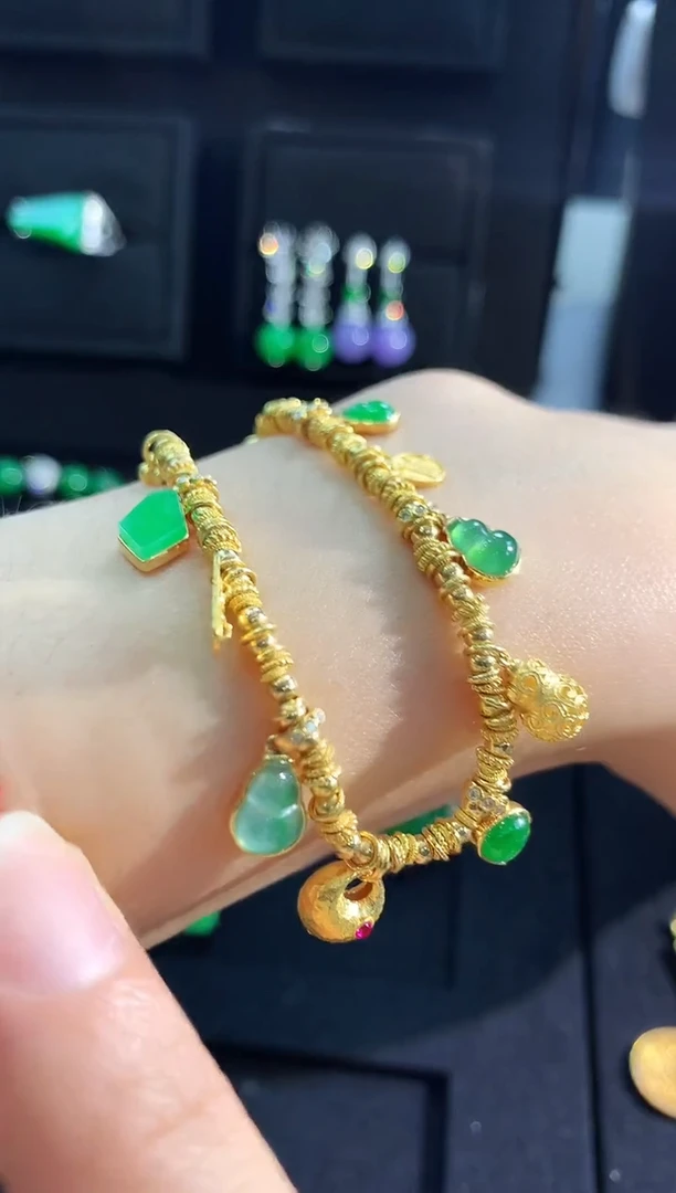 【闪购商品】翡翠手链18K金镶嵌手链