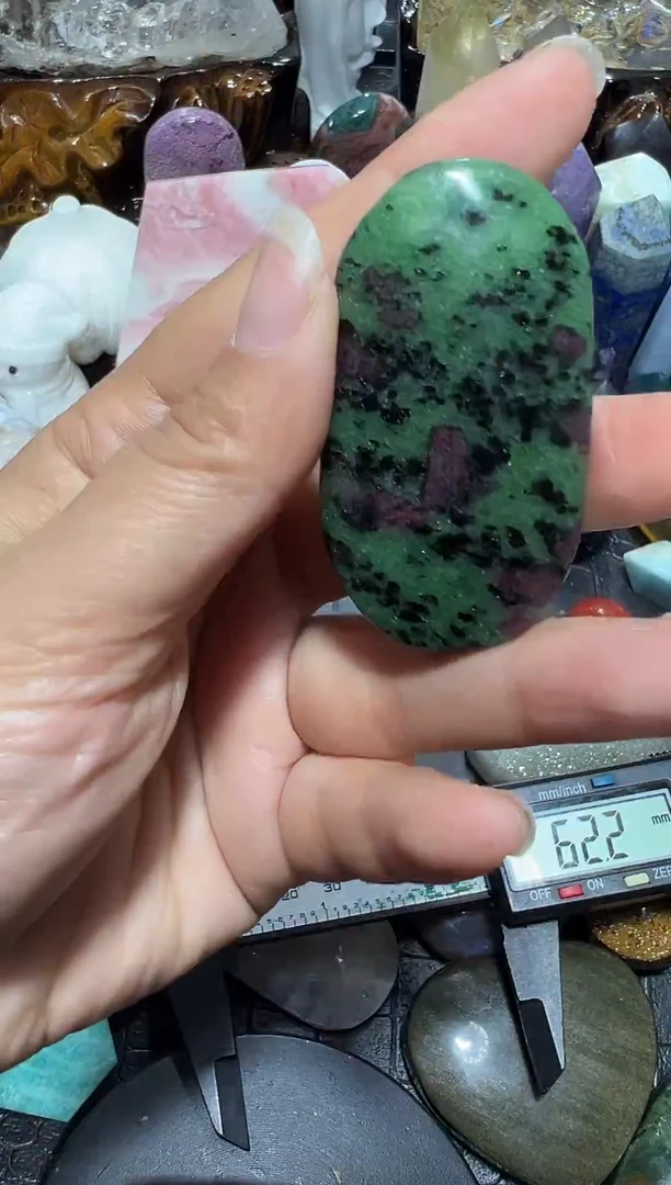 水晶摆件未镶嵌171