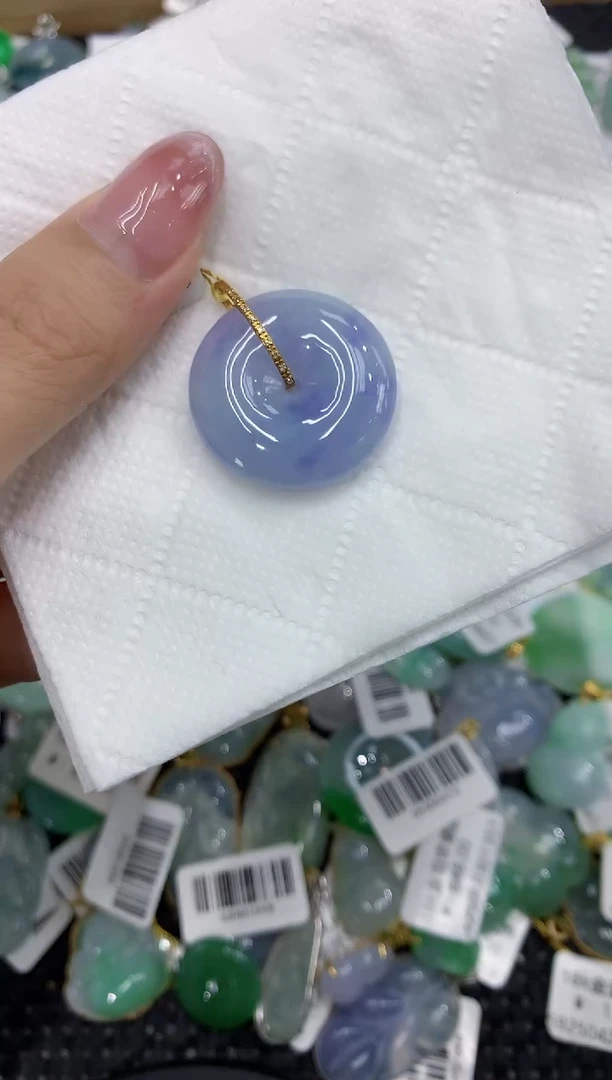 翡翠18K金镶嵌颈饰111111111111