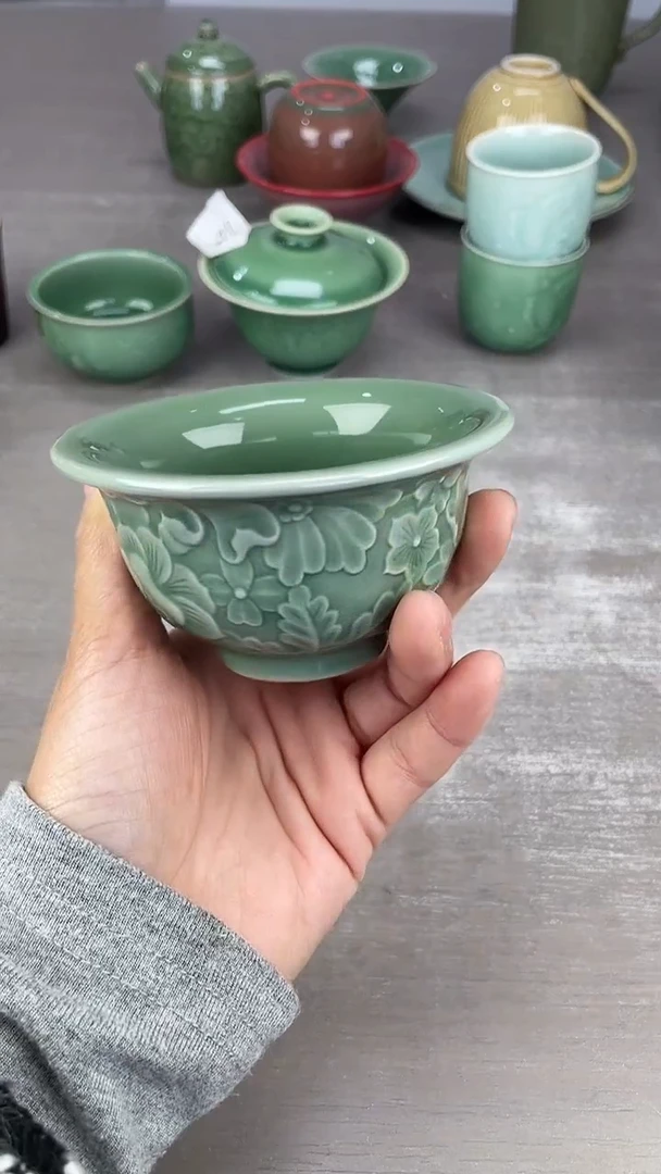 青瓷仓储清仓福利