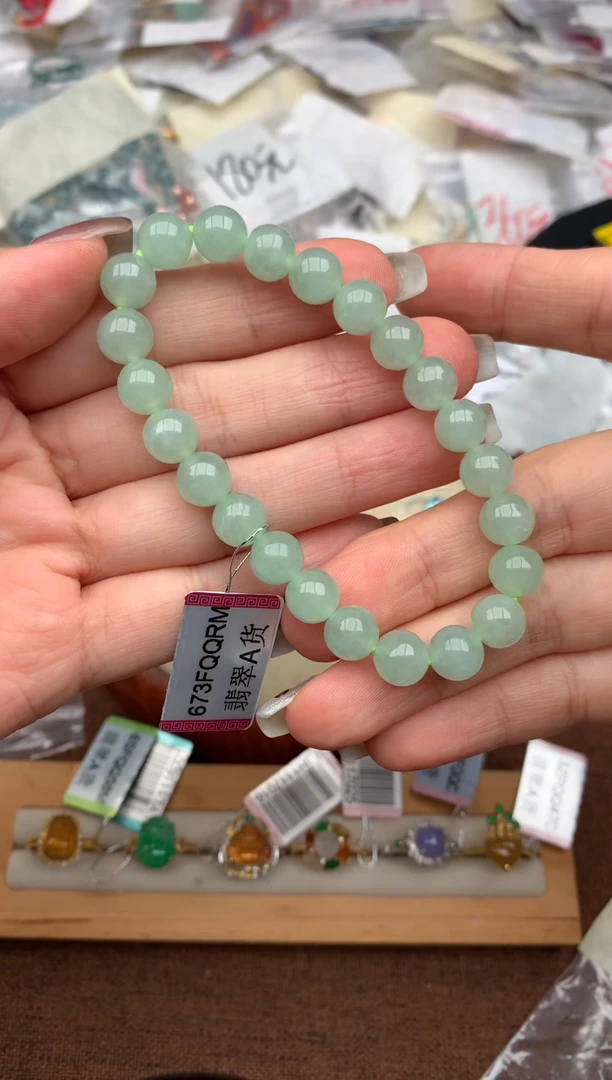 未镶嵌挂件翡翠—