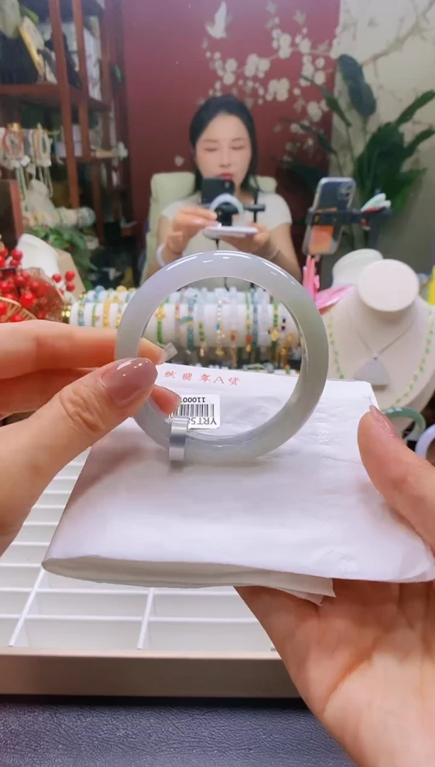 翡翠手镯未镶嵌148号57.8/12.5*8.6