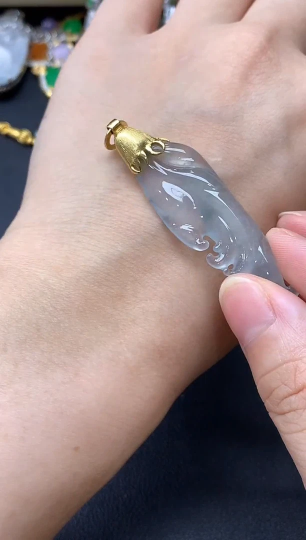 颈饰18K金镶嵌翡翠161-中国好珍宝