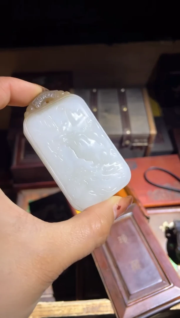 【闪购商品】俏色山水牌1件