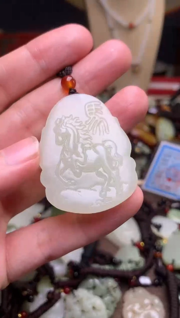 颈饰未镶嵌和田玉新疆料青海料清水和田玉吊坠