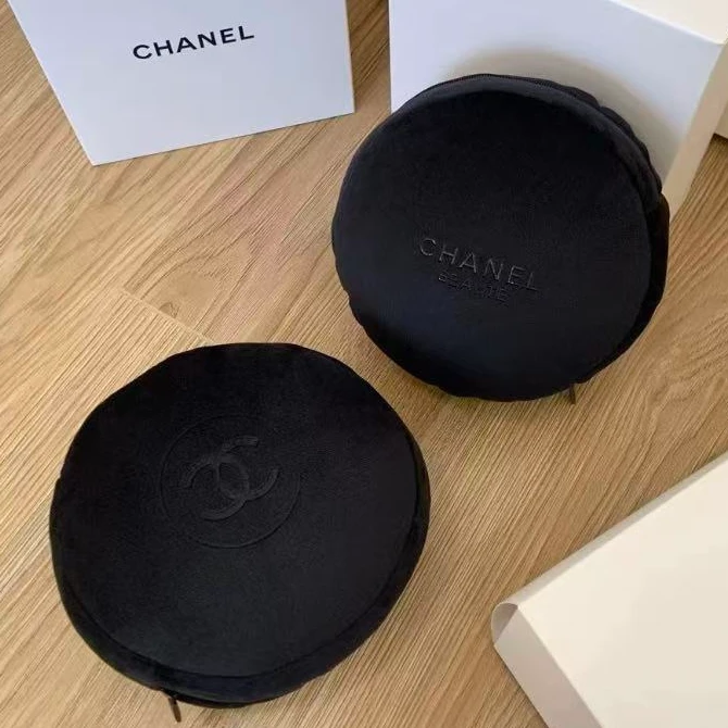 香奈儿【K462】黑色眼罩颈枕二合一外出便携化妆包立体柔软