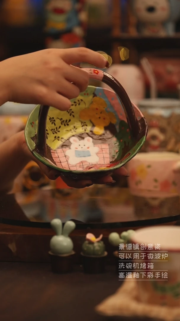 陶瓷景德镇可爱陶瓷釉下彩绘设计师款