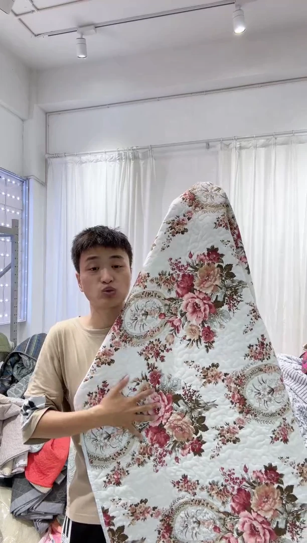 棉190*190不是纯棉床盖110号微瑕