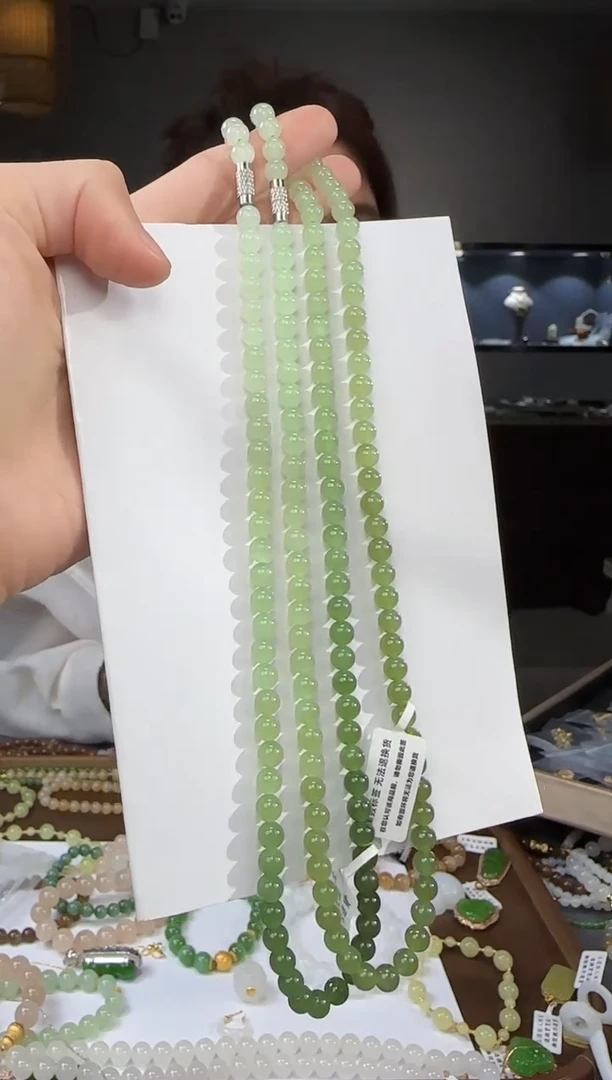 和田玉未镶嵌吊坠(不含链)多样性发货 拍一发一