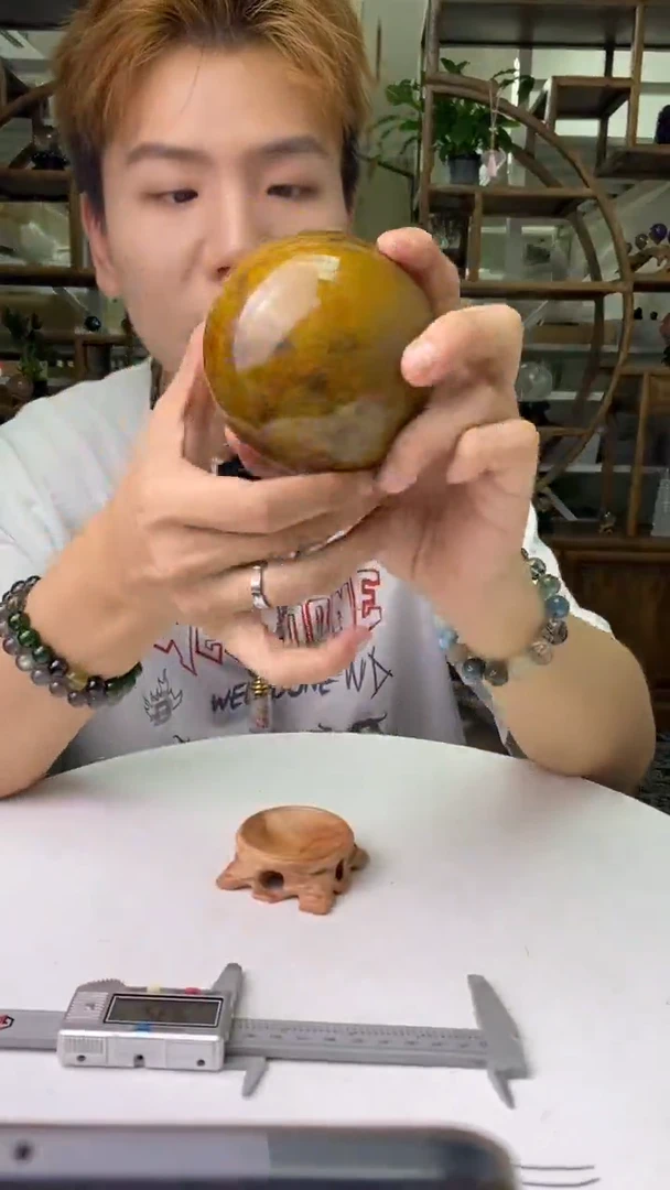 木变石（虎睛石）球未镶嵌彼得石球D527